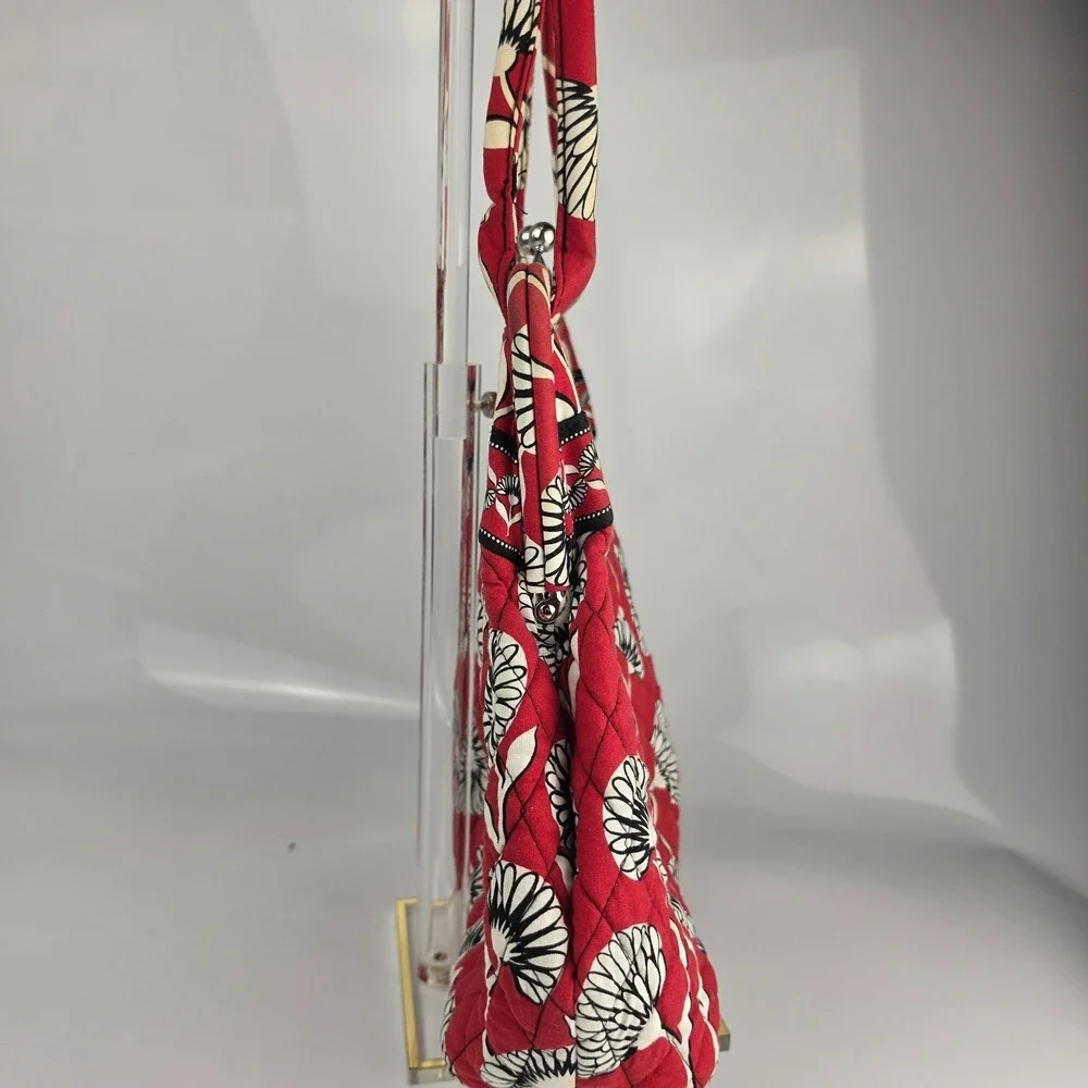 Vera Bradley Deco Daisy Red Eloise Kiss Lock Frame Bag Retired 2011 Floral